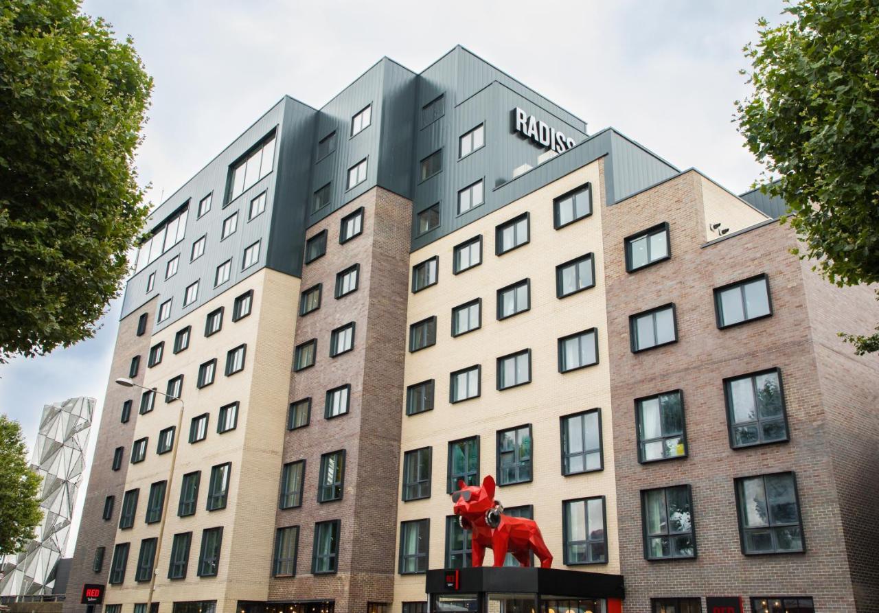 Radisson Red London Greenwich The O2 Kültér fotó